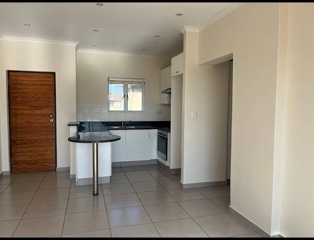2 BEDROOM APARTMENT TO LET IN SHEFFIELD BEACH